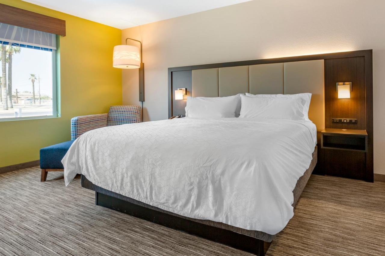 Holiday Inn Express & Suites - Phoenix Dwtn - State Capitol By Ihg Exterior foto